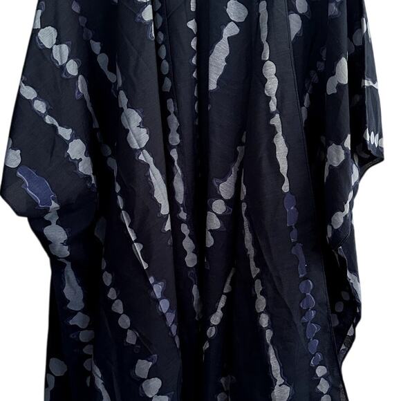 Summer & Rose Navy Blue Tie-Dye Ruana Kimono Wrap Cape One Size Boho Chic - Picture 3 of 6
